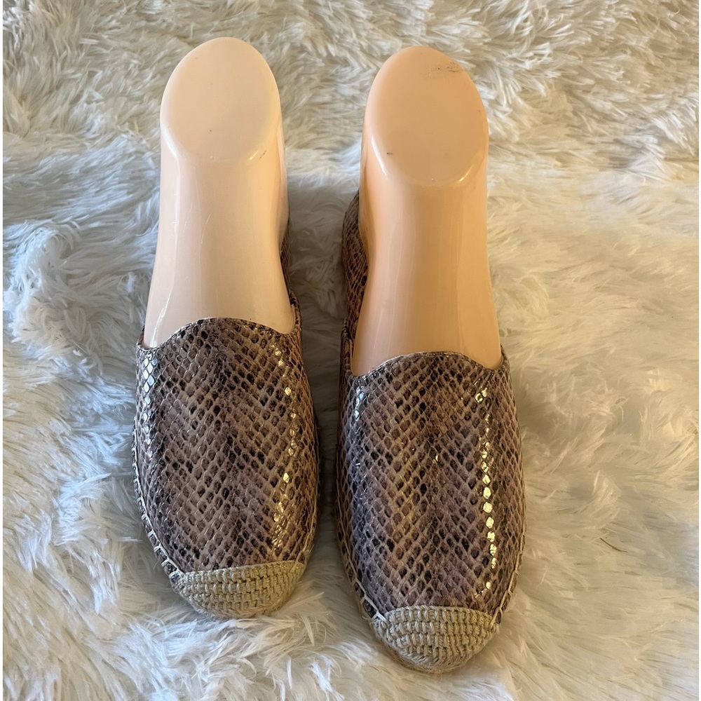 Women's Same Edelman Kesia snake skin loafer  espadrilles size 7
